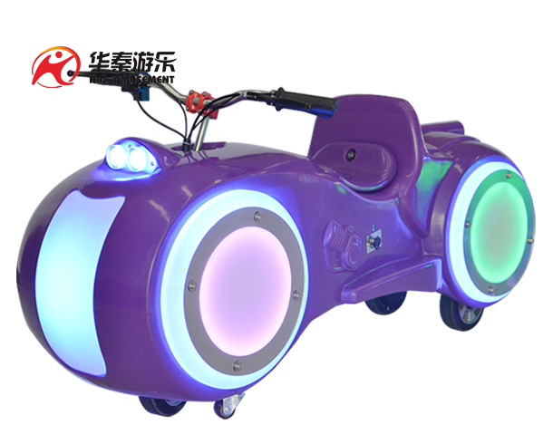 廣場(chǎng)太子摩托車(白色)       
