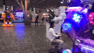 吉林省長春市南關區(qū)亞泰大街1138號中東新天地購物公園四樓.gif